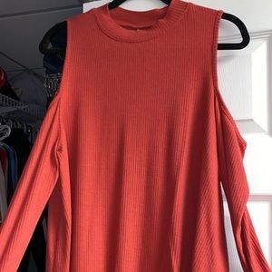 True Craft 1x Cold Shoulder Long Sleeve